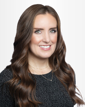 Shari Withem Headshot